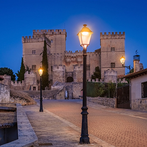 Alta uniformidad en las vías de acceso al castillo de Ampudia.