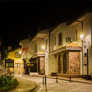 Iluminaci&oacute;n en el casco hist&oacute;rico mediante tecnolog&iacute;a LED de precisi&oacute;n fotom&eacute;trica.