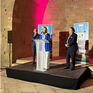Acto de apertura del LII Simposium Nacional de Alumbrado en la Catedral de Lleida, un entorno &uacute;nico para compartir visi&oacute;n, innovaci&oacute;n y futuro.