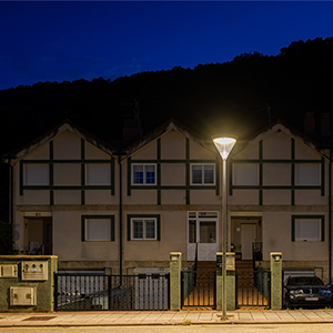 La C&oacute;nica TLA aporta una soluci&oacute;n de iluminaci&oacute;n eficiente y de est&eacute;tica contempor&aacute;nea, adaptada a los espacios residenciales del municipio.